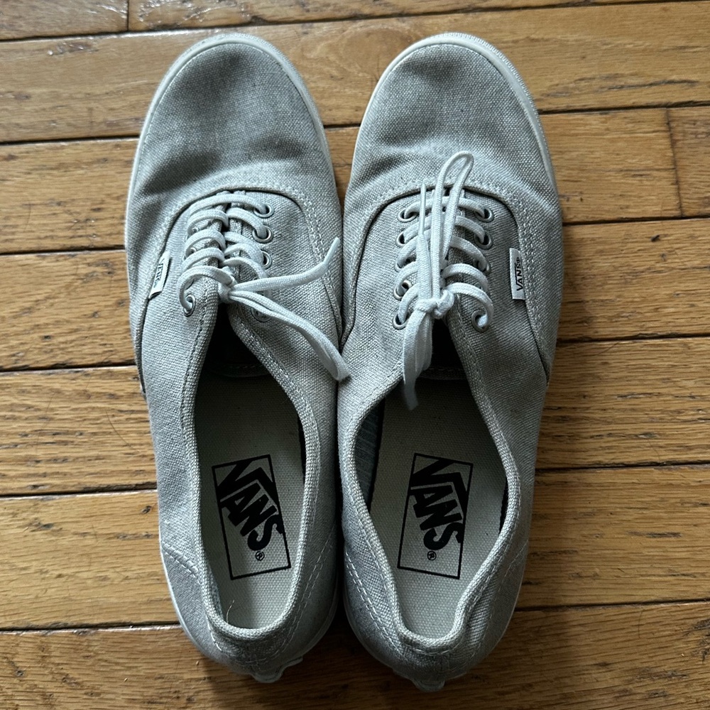 Vans Women’s Gray Authentic Shoe